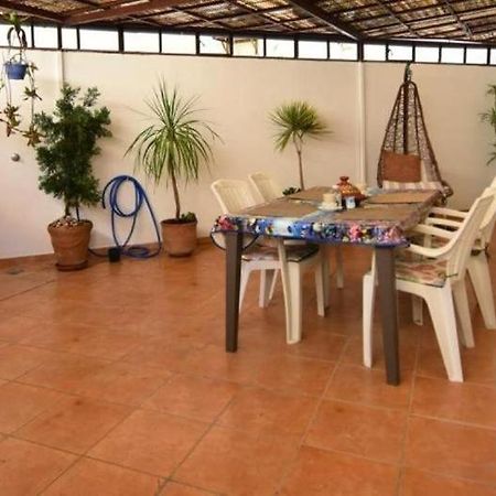 Appartement Elegant Et Climatise Au Centre Avec Terrasse - Proche Plage Et Attractions ! Ταγγέρη Εξωτερικό φωτογραφία
